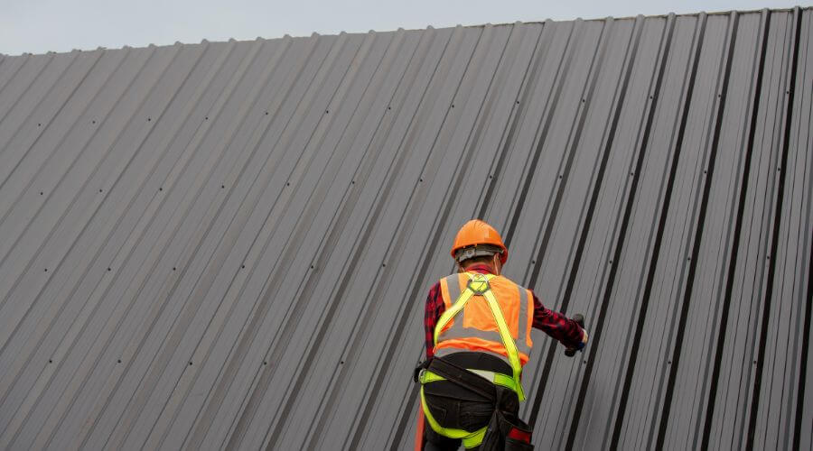 Professional metal roof installation services in Riverton, IA